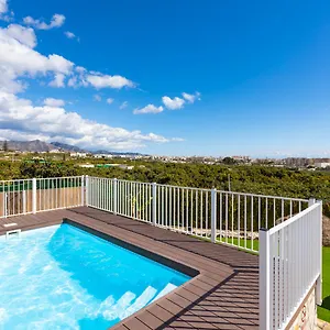 https://villa-cortijo-romero.hotelsinnerja.org